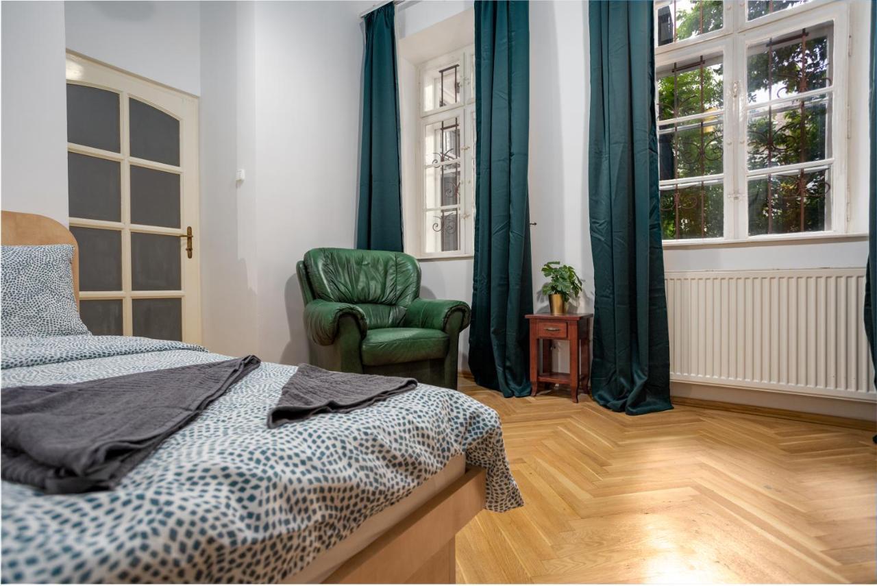 בודפשט Emerald Suite With Free Parking מראה חיצוני תמונה
