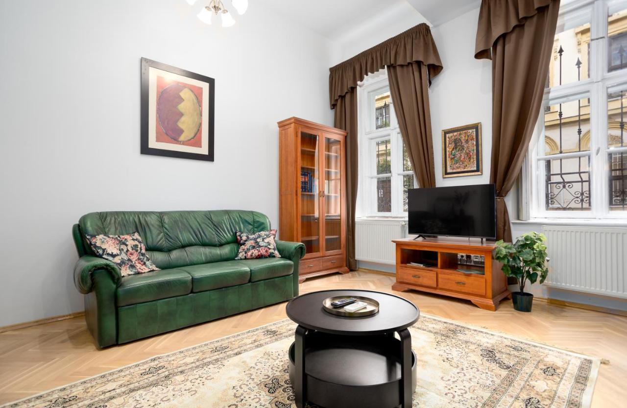 בודפשט Emerald Suite With Free Parking מראה חיצוני תמונה