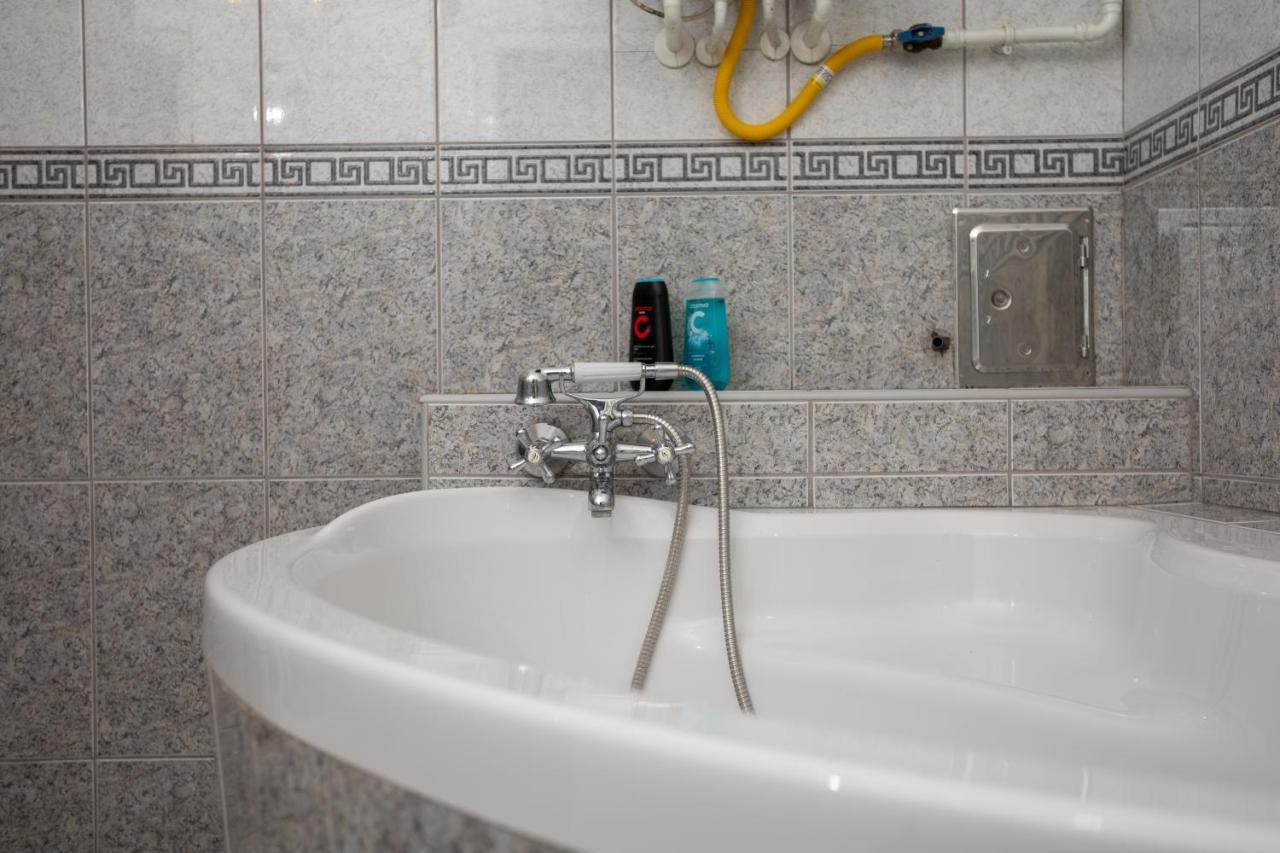 בודפשט Emerald Suite With Free Parking מראה חיצוני תמונה