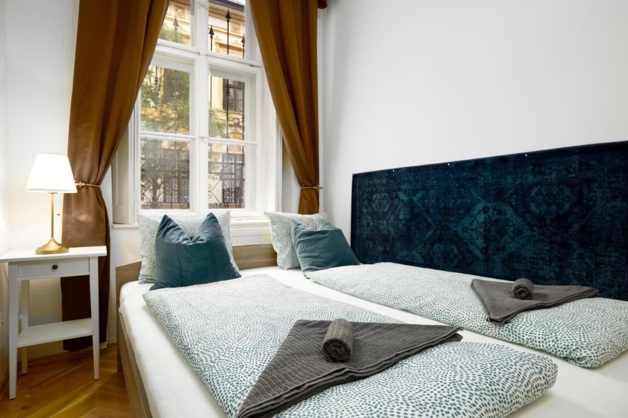 בודפשט Emerald Suite With Free Parking מראה חיצוני תמונה