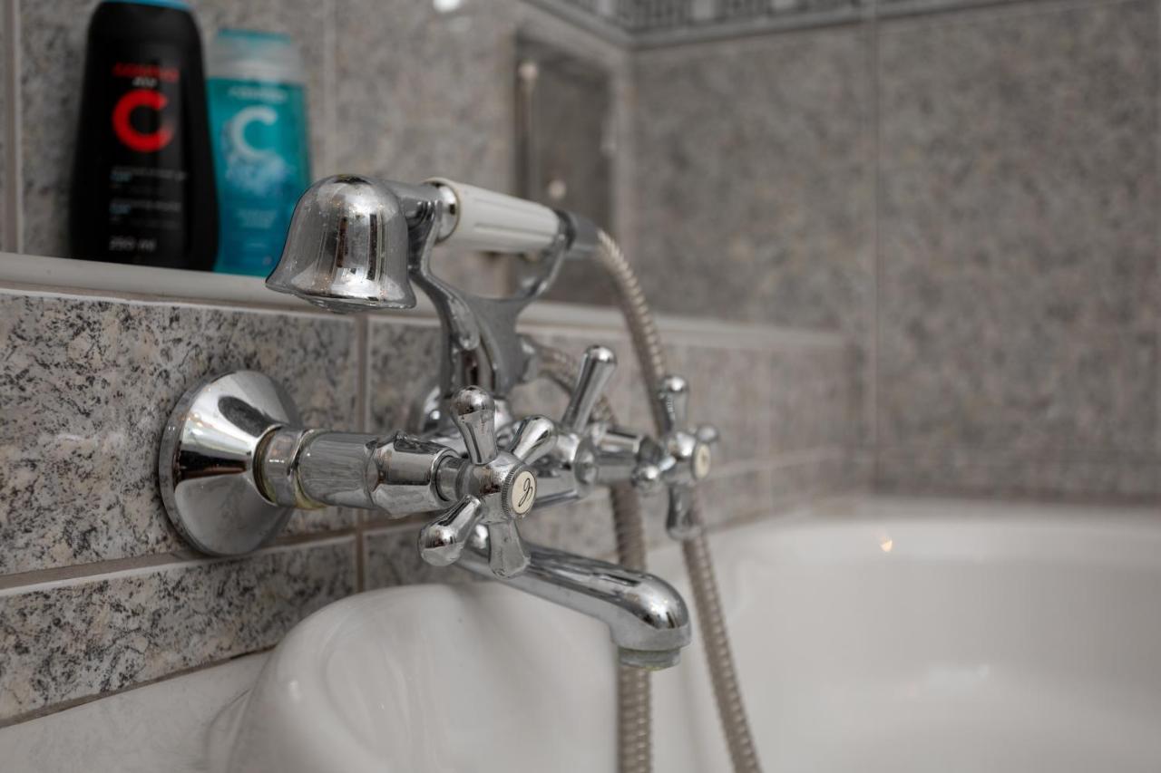 בודפשט Emerald Suite With Free Parking מראה חיצוני תמונה