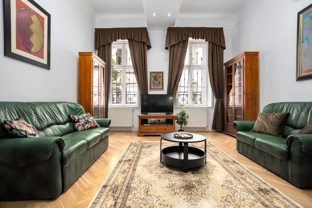 בודפשט Emerald Suite With Free Parking מראה חיצוני תמונה