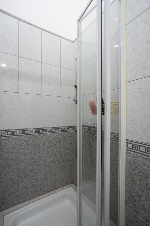 בודפשט Emerald Suite With Free Parking מראה חיצוני תמונה