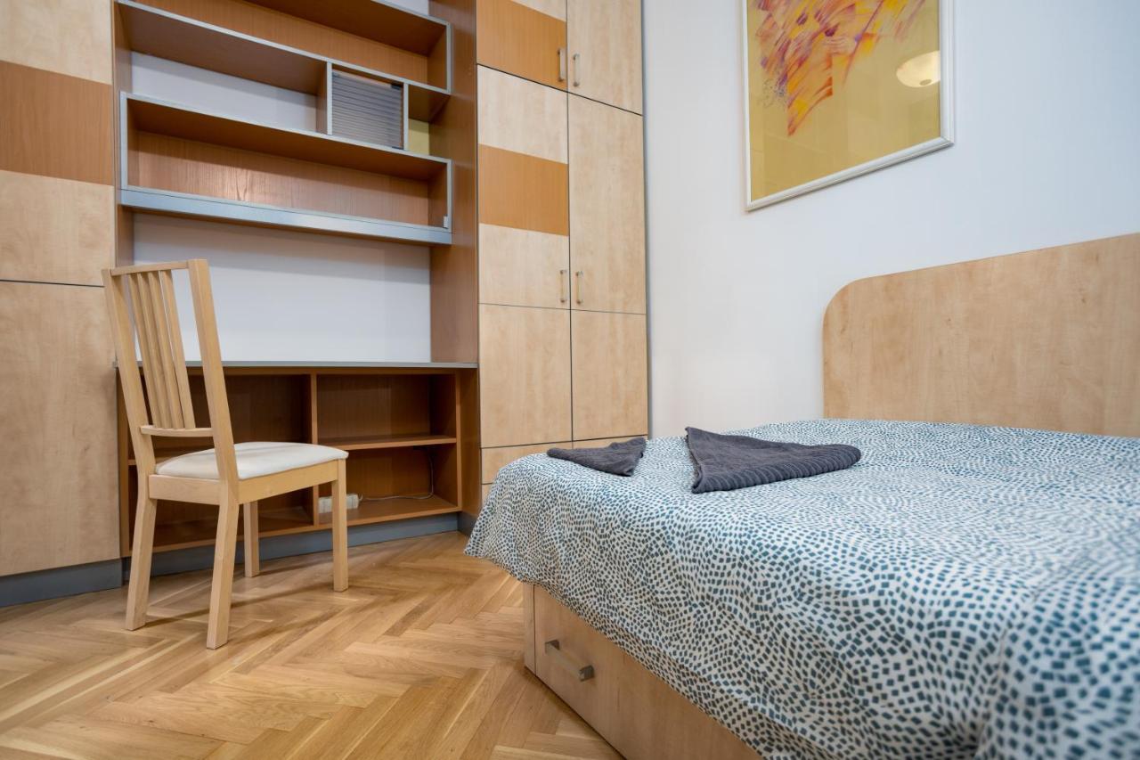 בודפשט Emerald Suite With Free Parking מראה חיצוני תמונה
