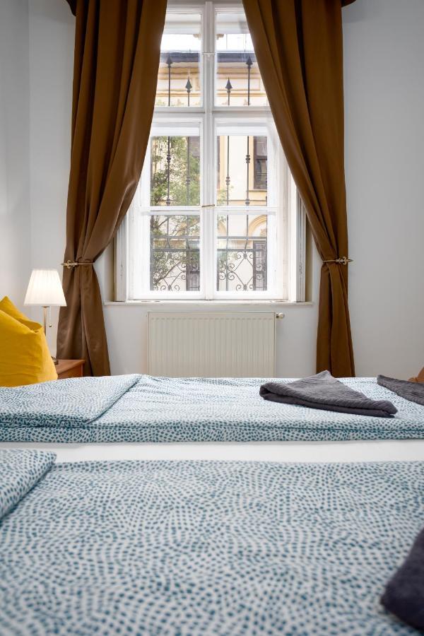 בודפשט Emerald Suite With Free Parking מראה חיצוני תמונה